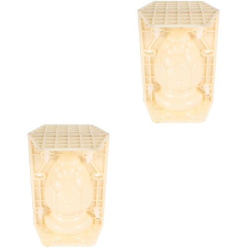 Durable plastic concrete - plastic, mold